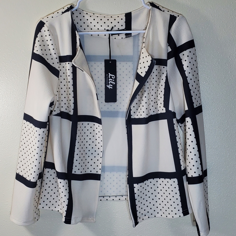 Lily Blue and Light Cream Blazer with Structured Design